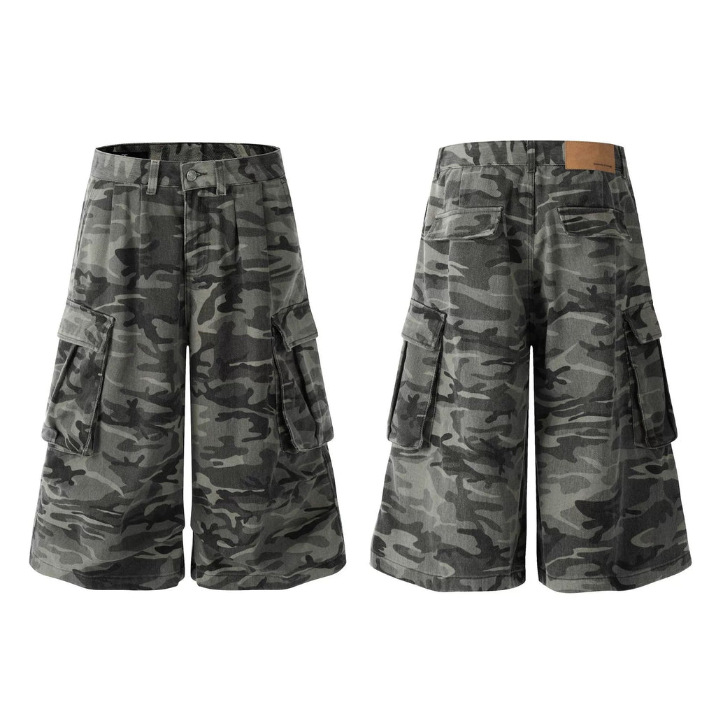 Fashion camouflage shorts