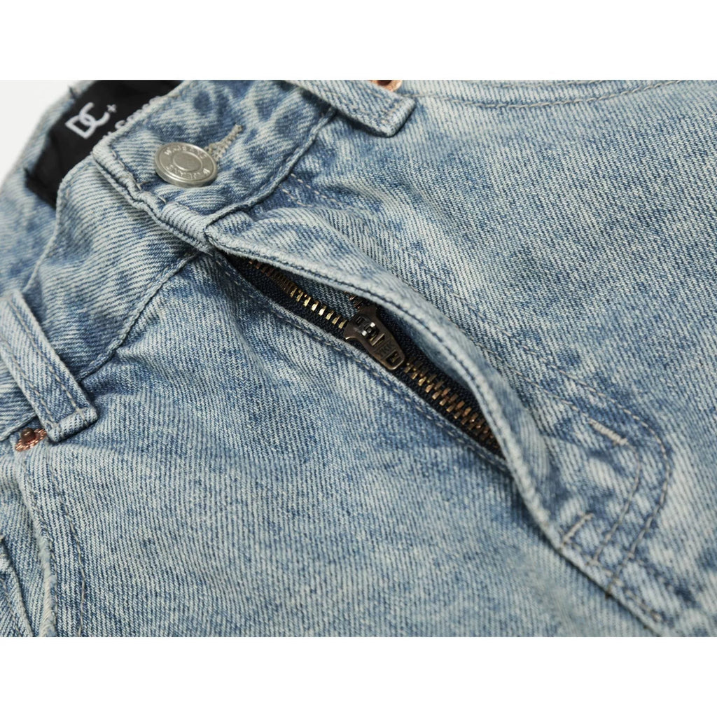 Fashion sports loose shorts